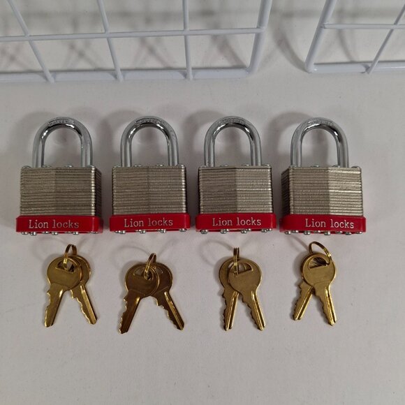 Lion Locks 4  Keyed-Alike Padlocks w/ 1.25" Shackle, 8 Keys Hardened Steel Case - Picture 5 of 7